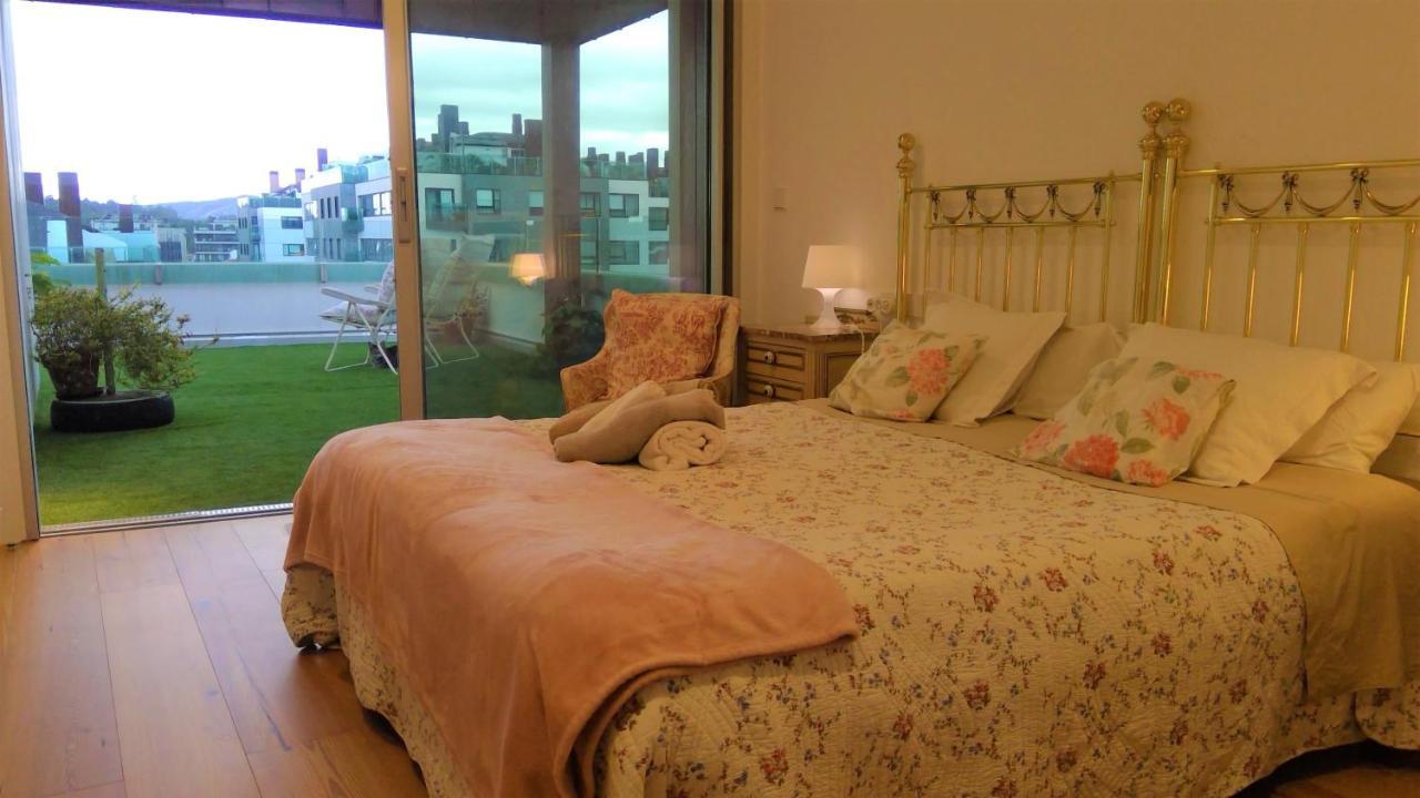 Preciosa Habitacionsuite En Atico Con Terraza II 圣地亚哥－德孔波斯特拉 外观 照片