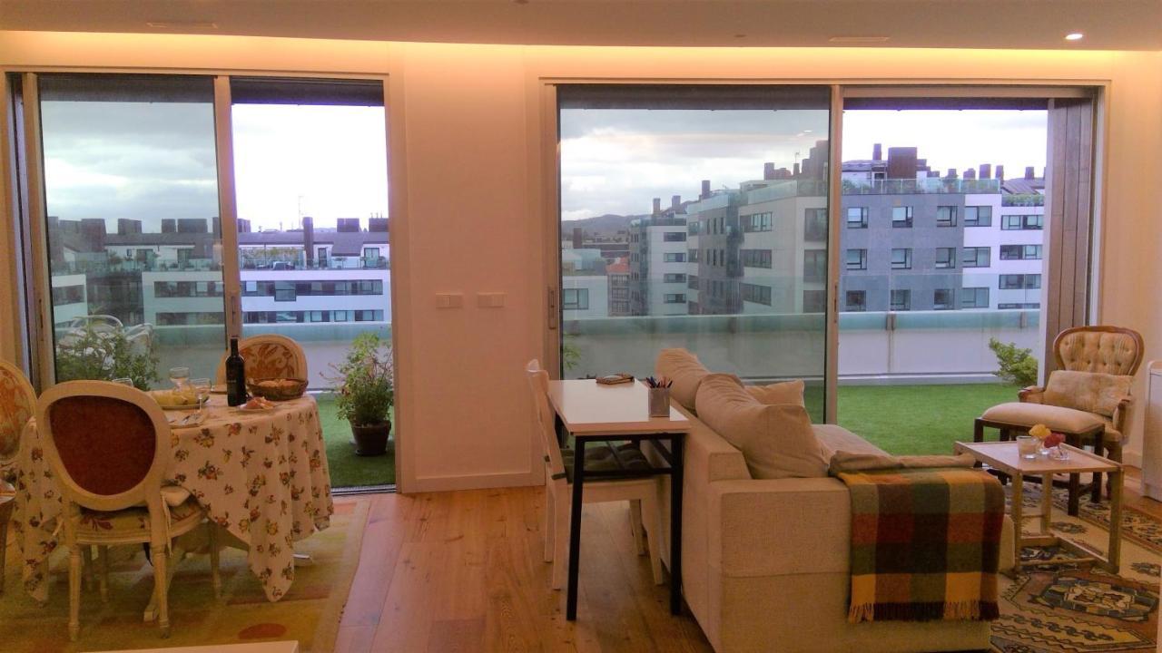 Preciosa Habitacionsuite En Atico Con Terraza II 圣地亚哥－德孔波斯特拉 外观 照片