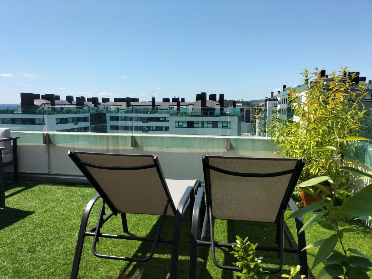 Preciosa Habitacionsuite En Atico Con Terraza II 圣地亚哥－德孔波斯特拉 外观 照片
