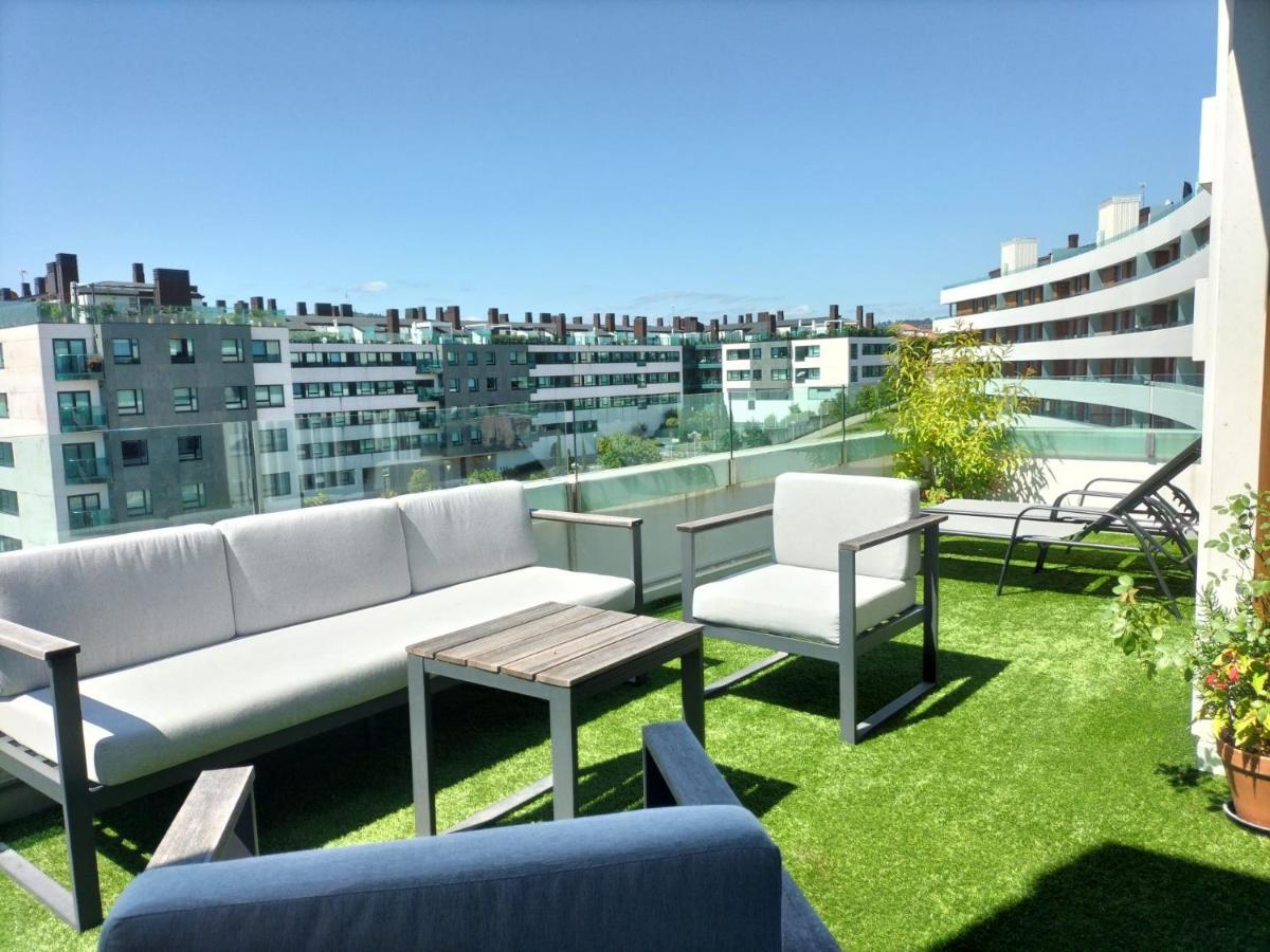 Preciosa Habitacionsuite En Atico Con Terraza II 圣地亚哥－德孔波斯特拉 外观 照片